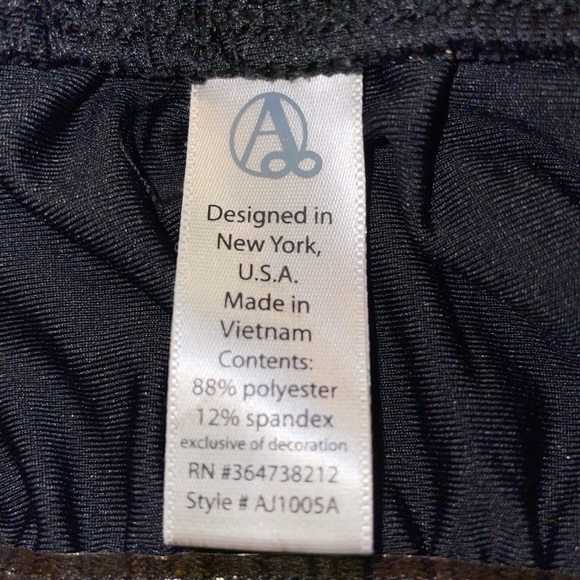 Fitted Athletic Jacket! - Picture 11 of 11